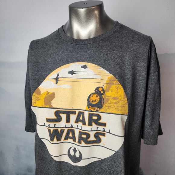 Star Wars The Last Jedi Crew Neck Graphic Print T-Shirt | XLarge - Picture 2 of 9